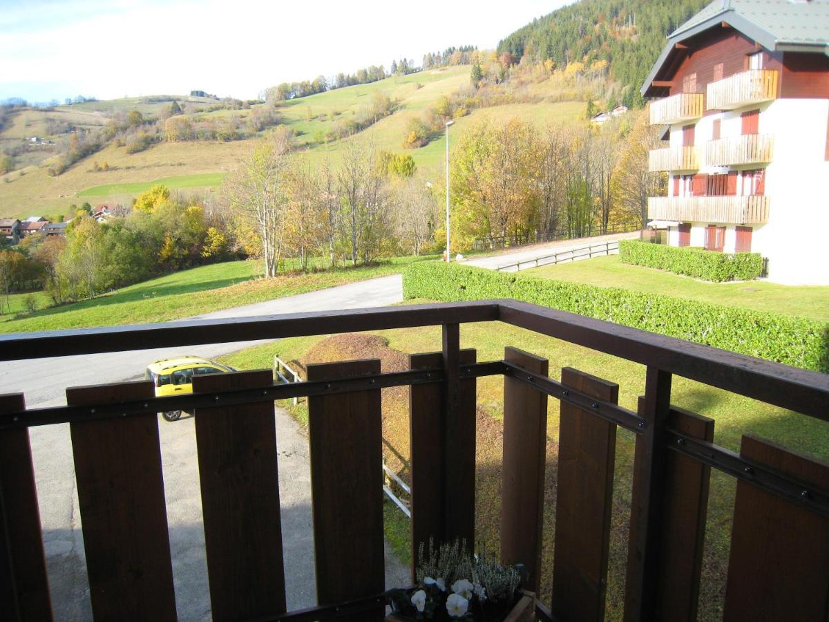 Appartement Au Pied Des Pistes, Avec Vue Sur La Montagne Bernex Buitenkant foto